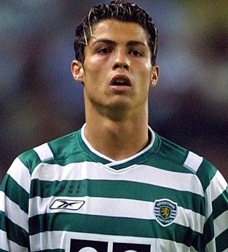Cristiano Ronaldo_2003-04_07